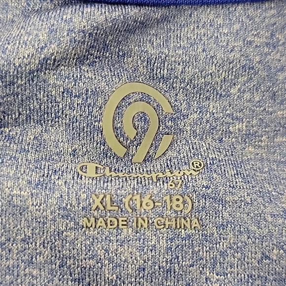 Champion Top - Picture 3 of 3